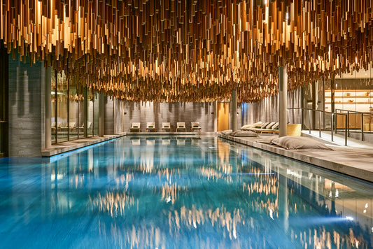 SIX SENSES *****S
