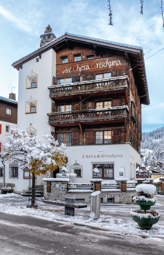 HOTEL CHESA GRISCHUNA